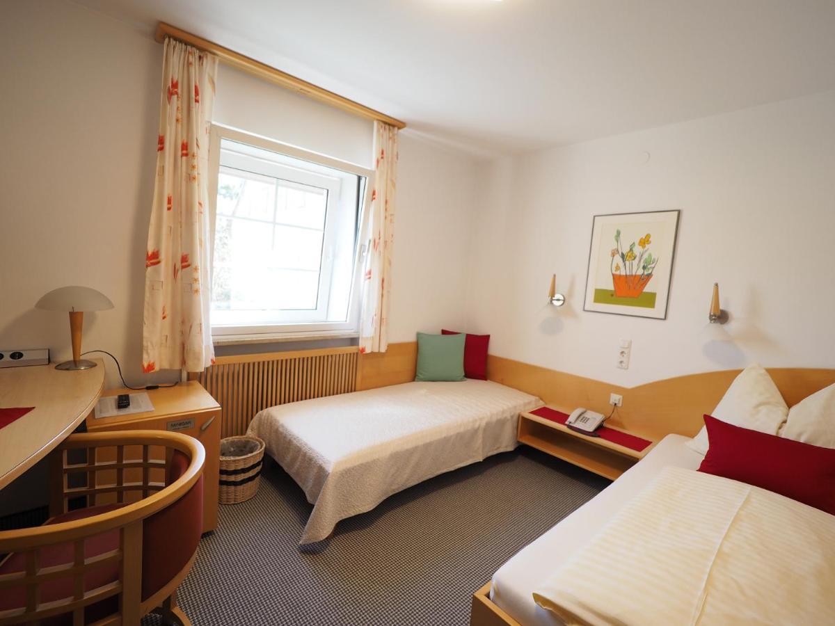 Hotel Schlair Kremsmunster Bagian luar foto