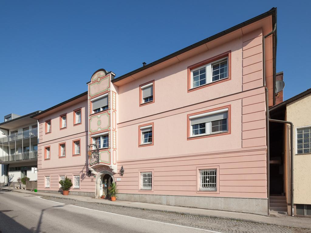 Hotel Schlair Kremsmunster Bagian luar foto