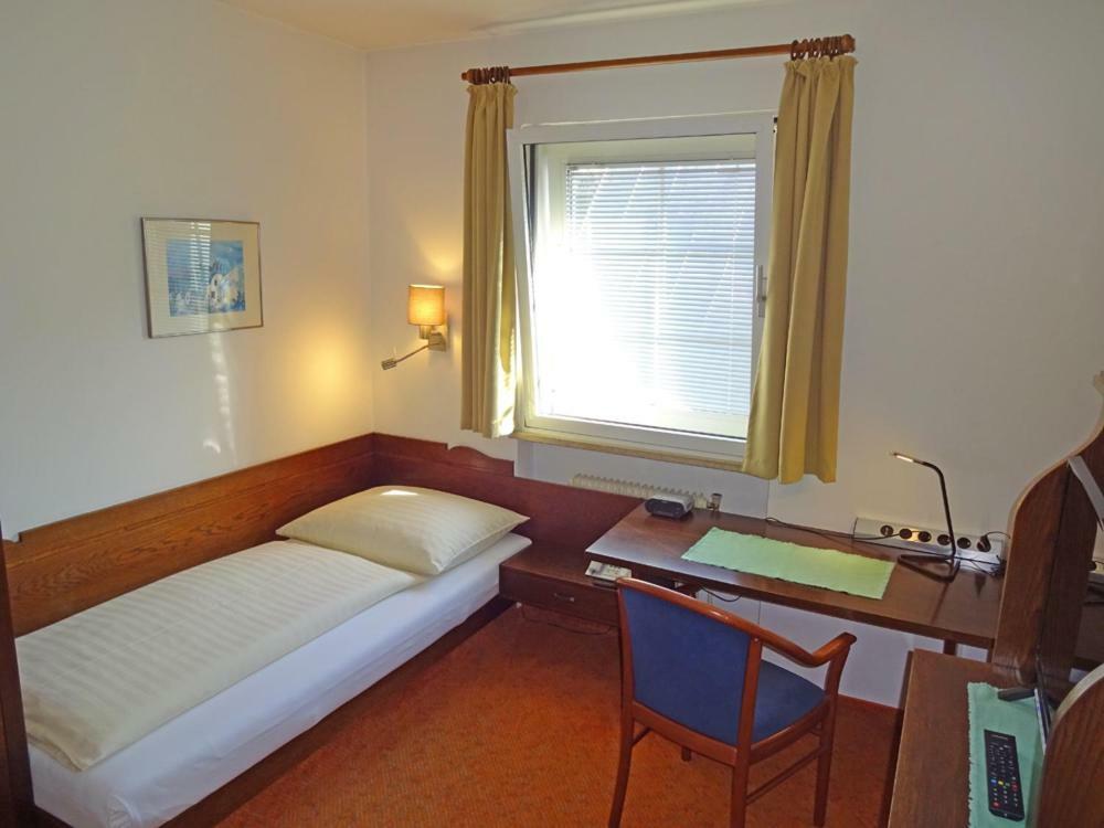 Hotel Schlair Kremsmunster Bagian luar foto